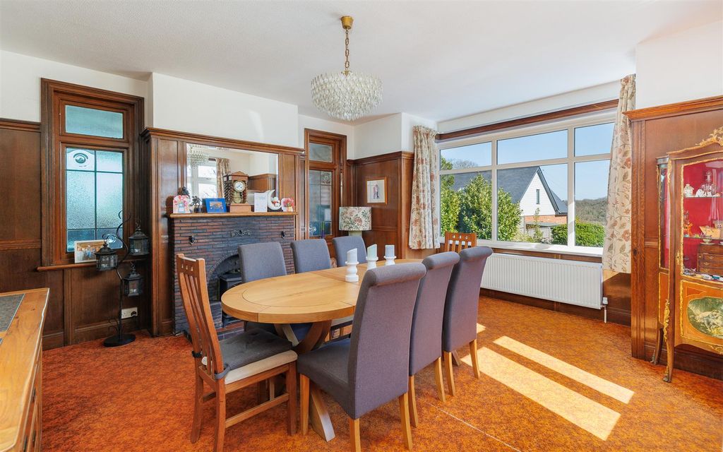 Additional image 10 of 6 bed detached house for saleNewport, Isle Of Wight PO30