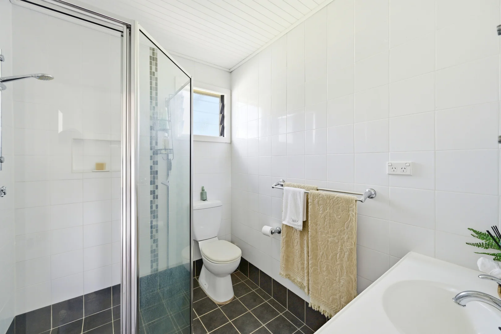 Additional image 16 of 53 The Boulevarde, Dunbogan NSW 2443