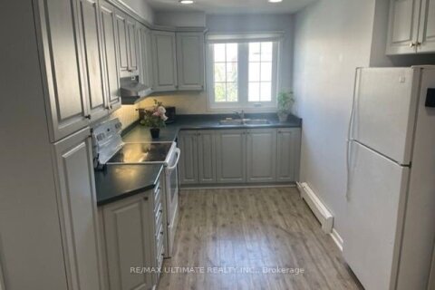 Additional image 8 of 2-213 Close Avenue, Toronto, ON, M6K 2V6