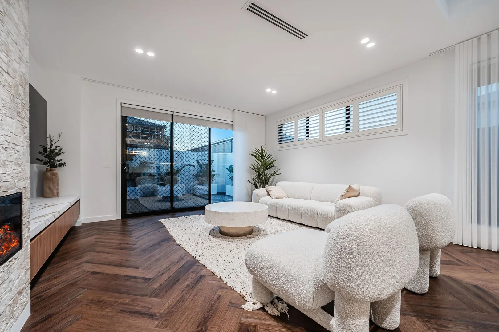 Additional image 13 of 8 SKYLARK ROAD, Greenvale VIC 3059