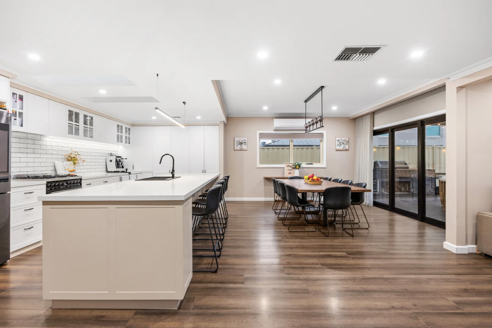 Additional image 7 of 19 Rose Hedge Drive, Sydenham VIC 3037