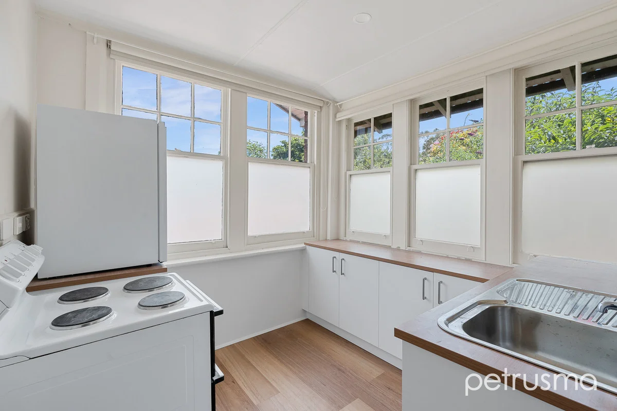 Additional image 3 of 287 Park Street, New Town TAS 7008