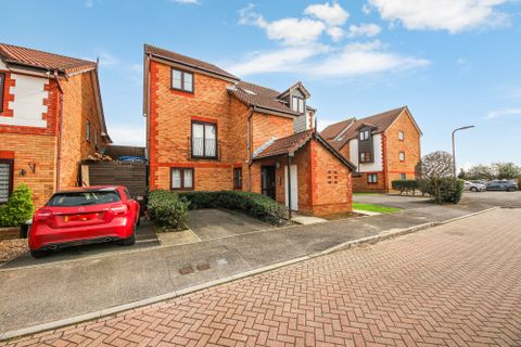 Hulton Close, Waterside Park SO19