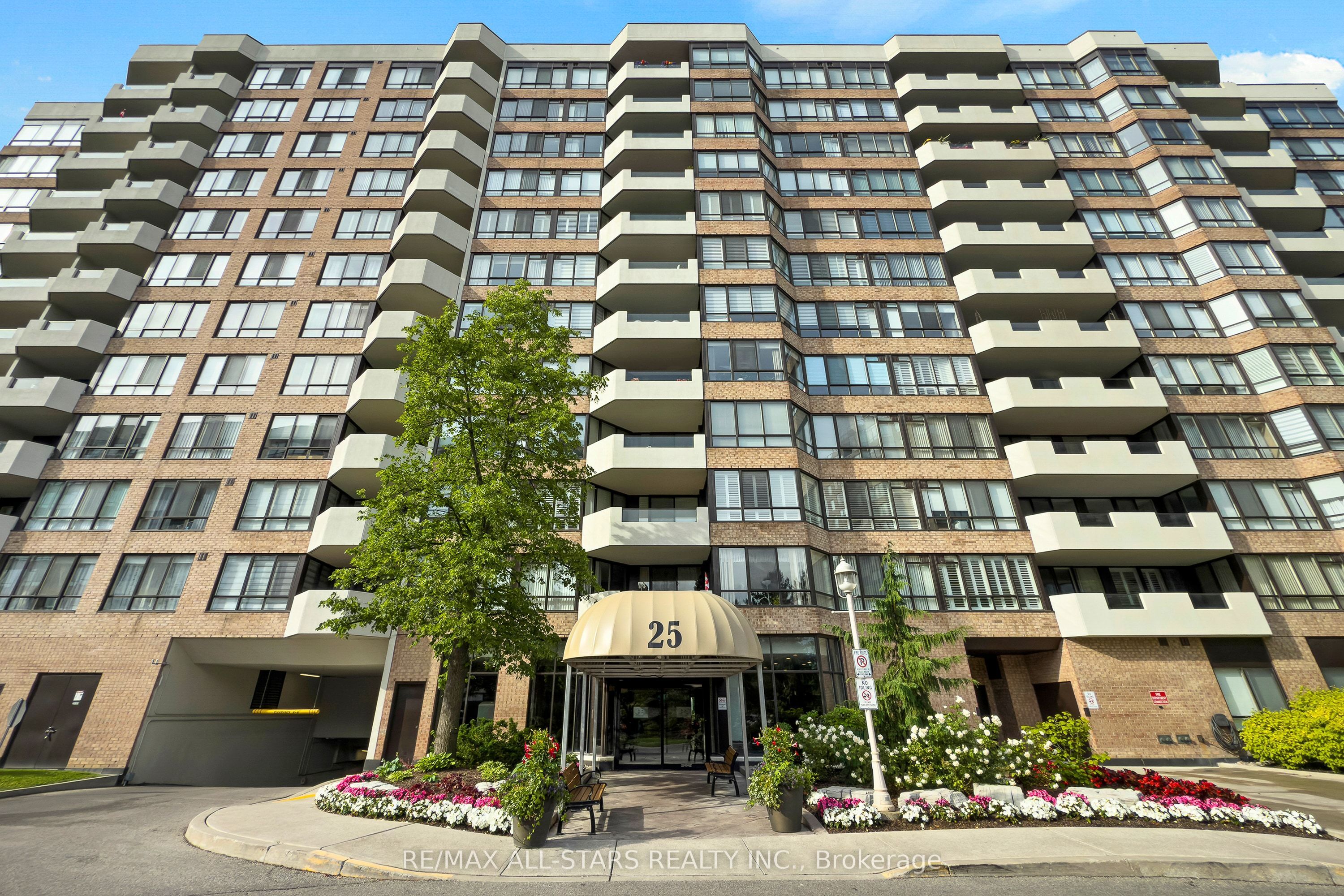 218-25 Austin Drive, Markham, ON, L3R 8H4