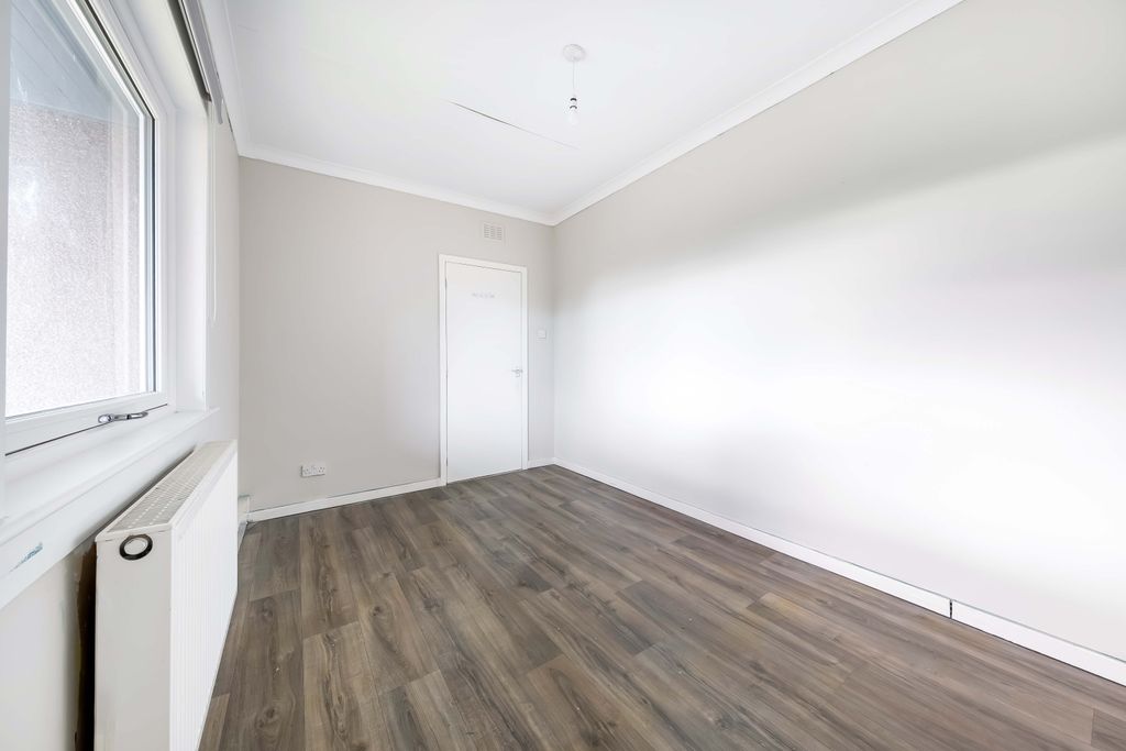 Additional image 11 of 2 bed flat for saleHappyhillock Road, Dundee DD4