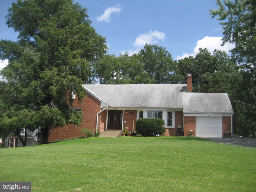 8701 62nd Avenue, Berwyn Heights, MD 20740