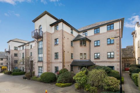 22/2 South Gray Street, Edinburgh EH9