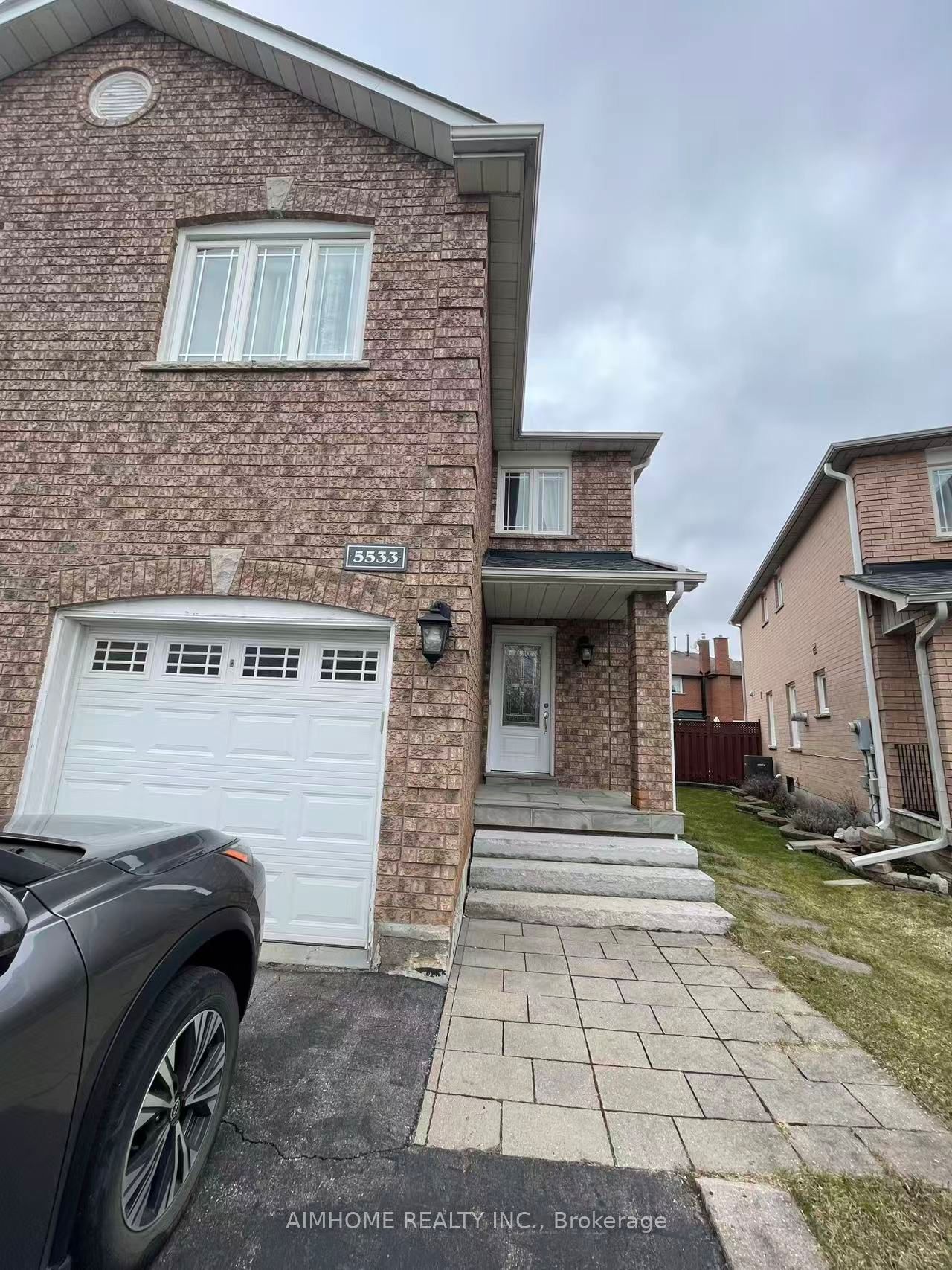 5533 Richmeadow Mews, Mississauga, ON, L4Z 3T3