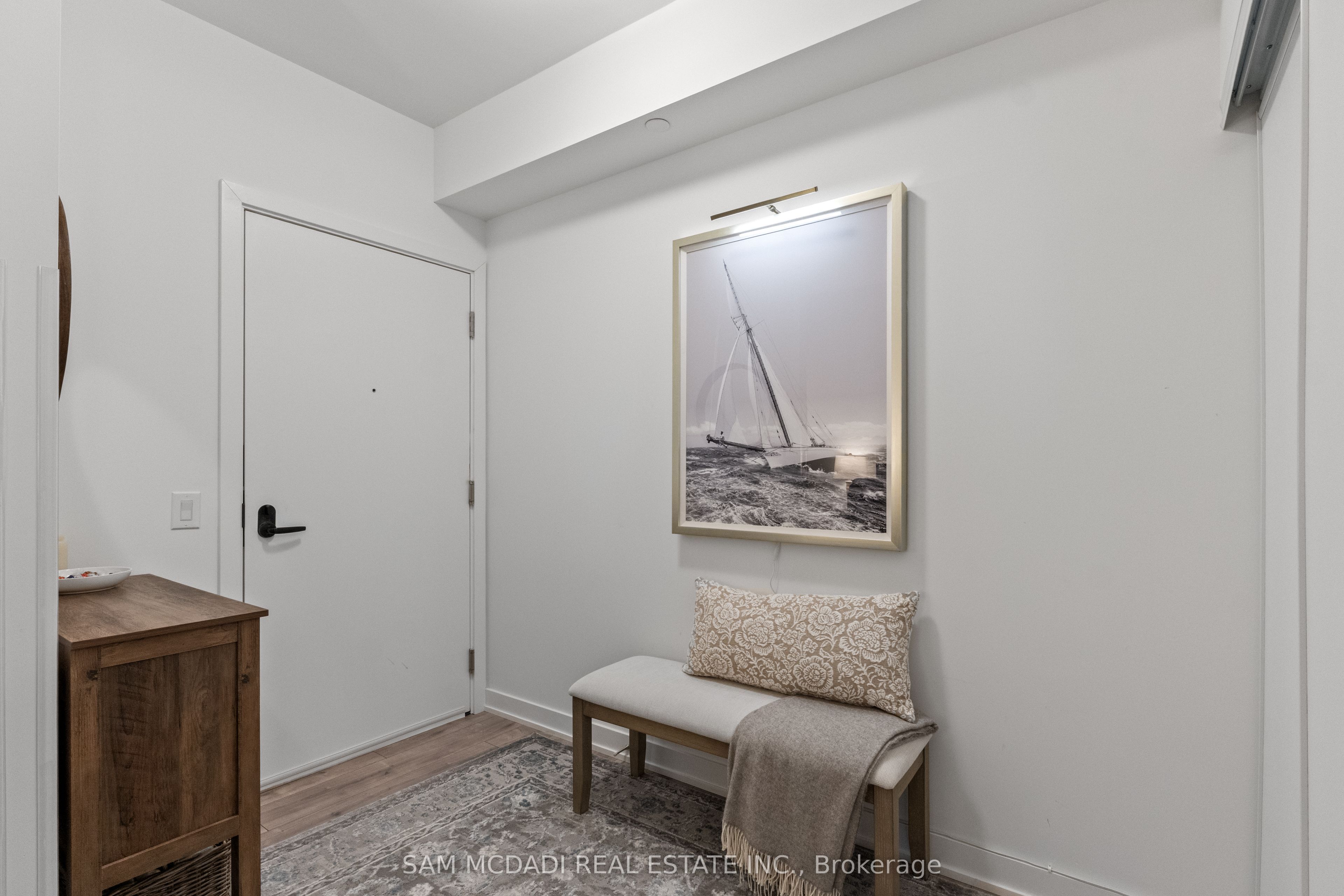 Additional image 6 of 912-220 Missinnihe Way, Mississauga, ON, L5H 0A9