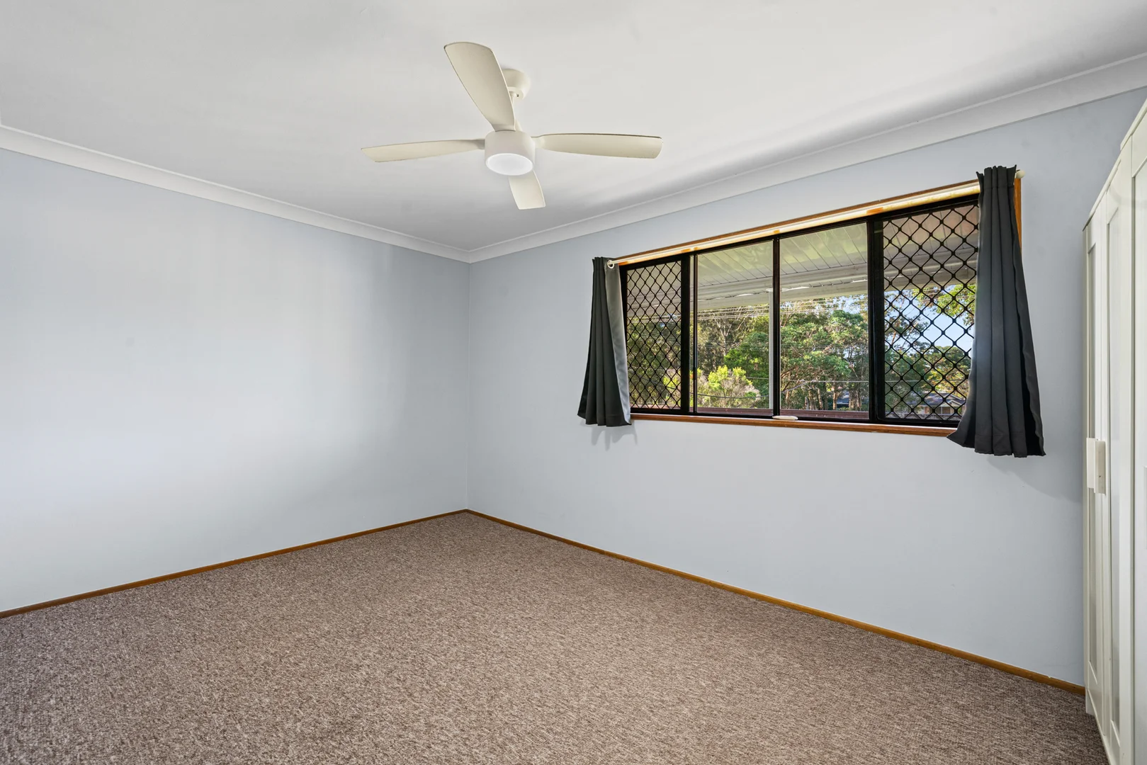 Additional image 4 of 52 Clare Crescent, Berkeley Vale NSW 2261