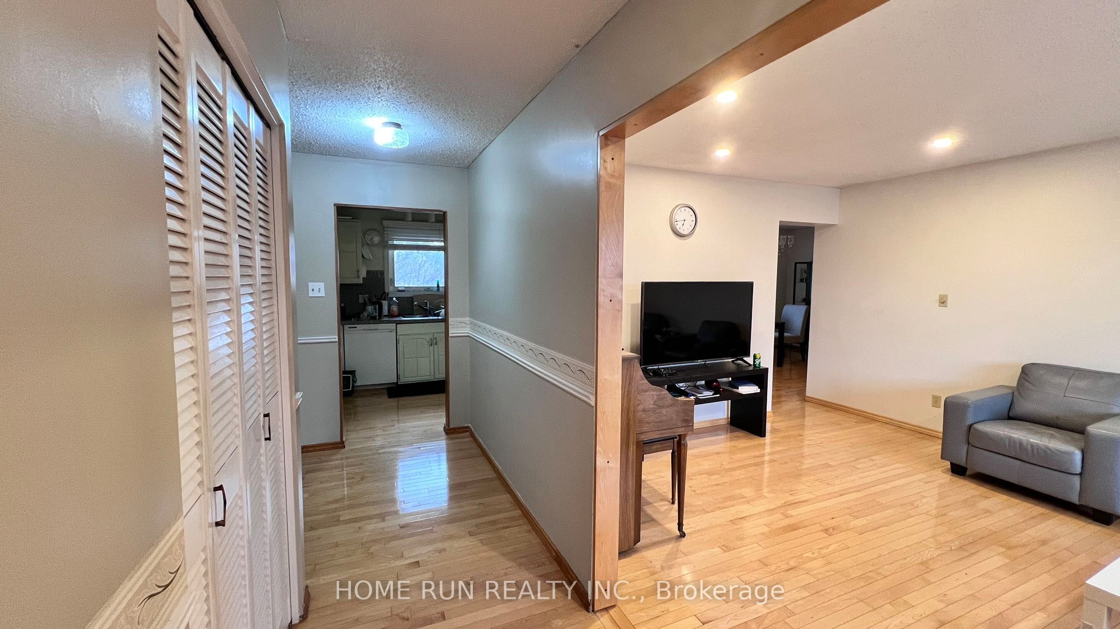 Additional image 2 of 960 Cahill Drive, Ottawa, ON, K1V 9H8