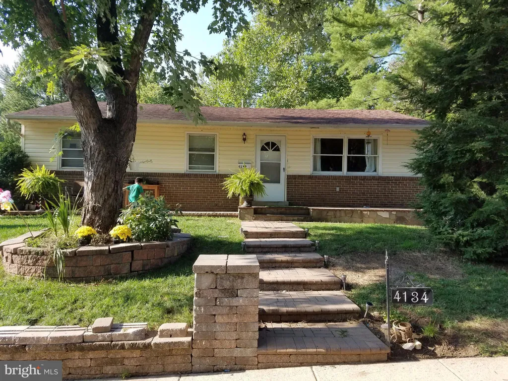 4134 Hoffman Drive, Woodbridge, VA 22193