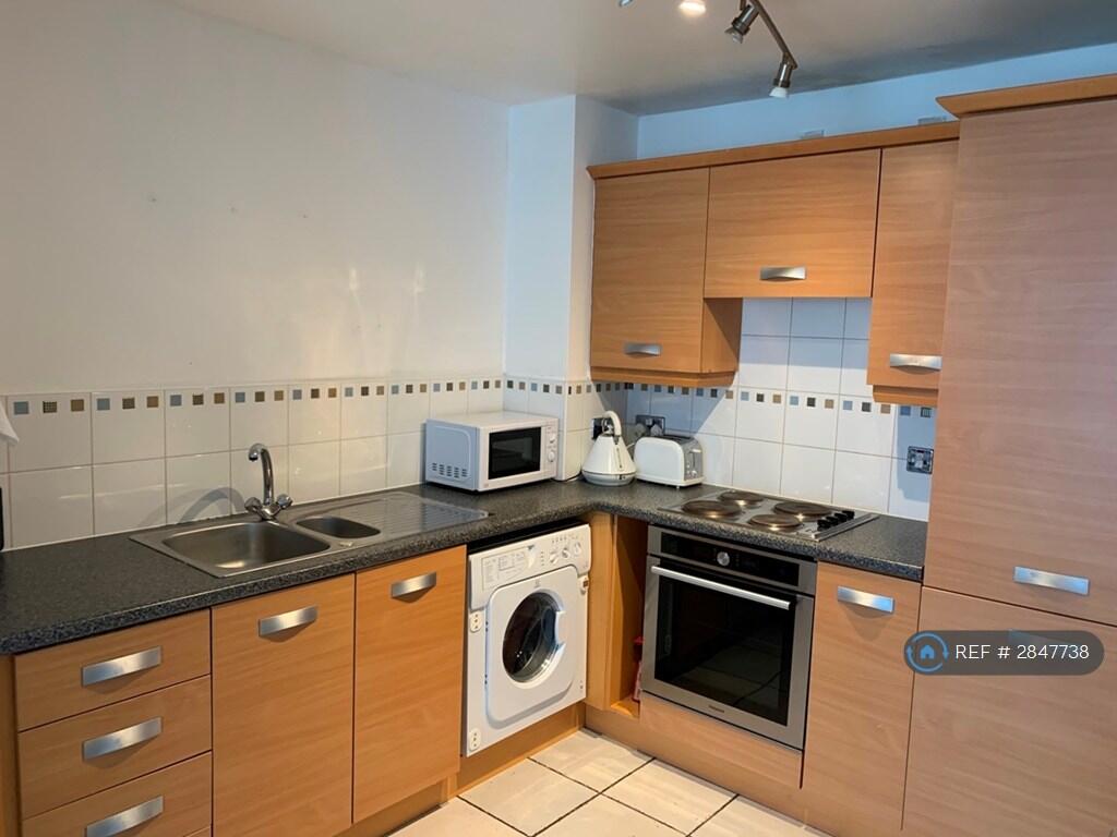 Wheeleys Lane, Birmingham, B15 photo 3