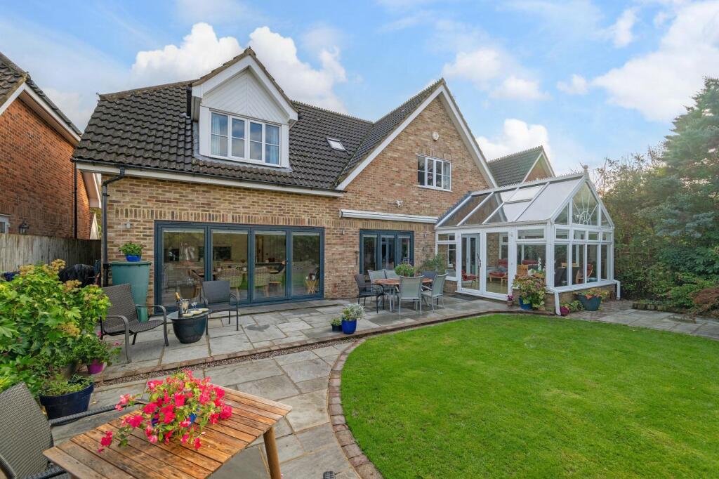 Additional image 40 of Bucknalls Drive, Bricket Wood, AL2
