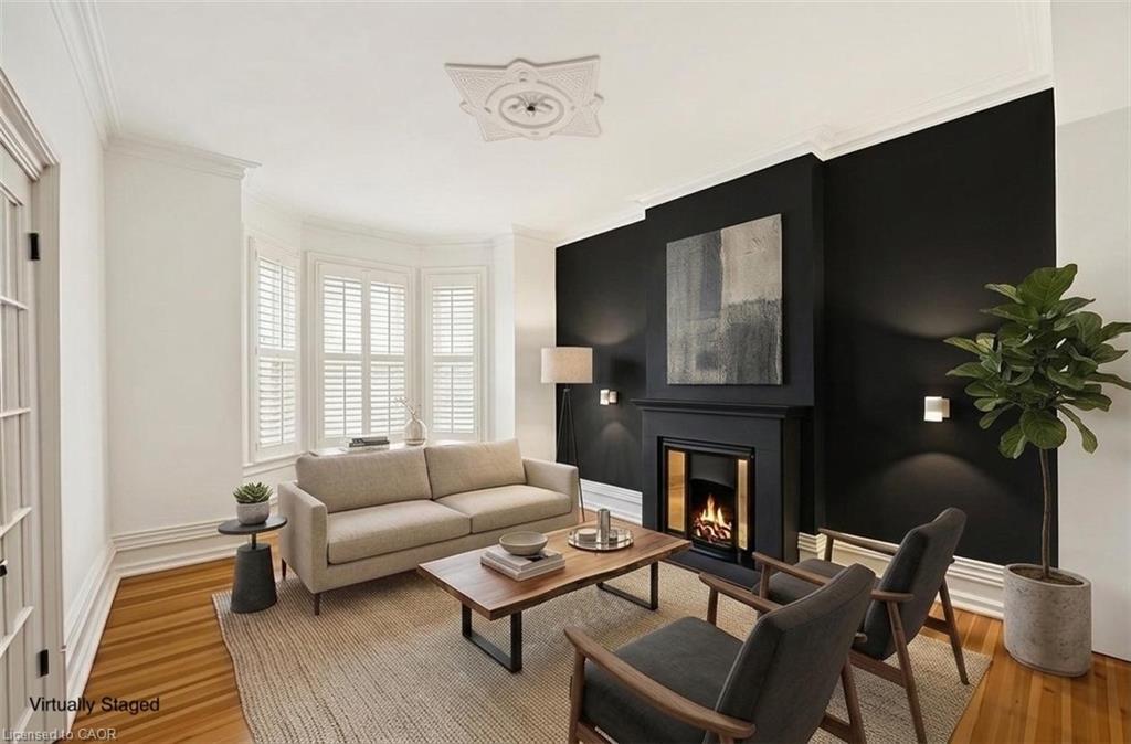 306 John Street N, Hamilton, ON, L8L 4P9