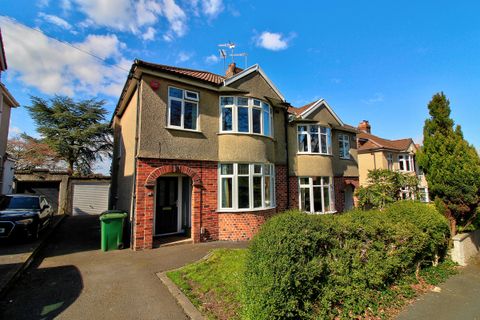 Kenmore Crescent, Bristol BS7
