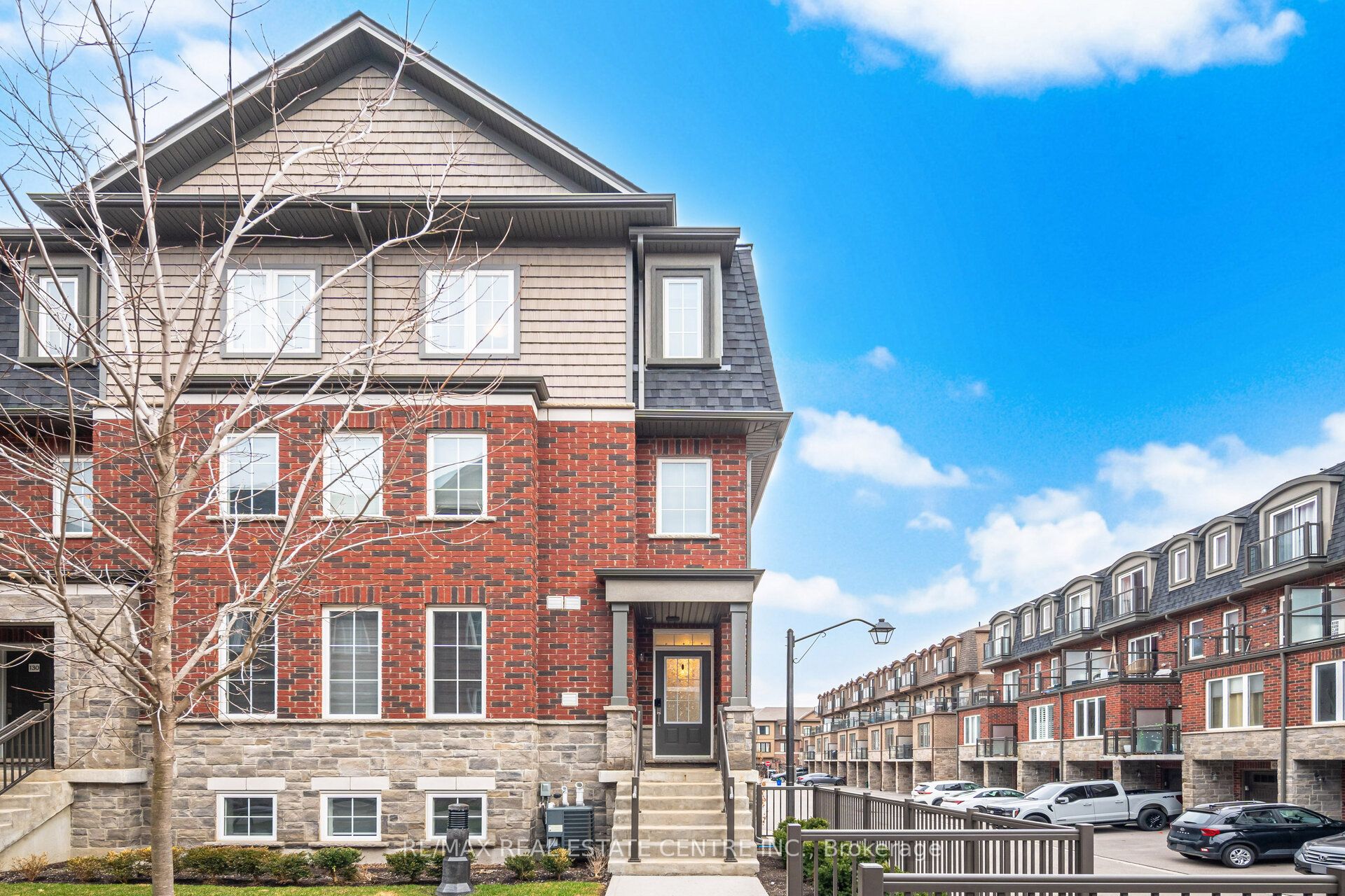 133-445 Ontario Street S, Milton, ON, L9T 9K5