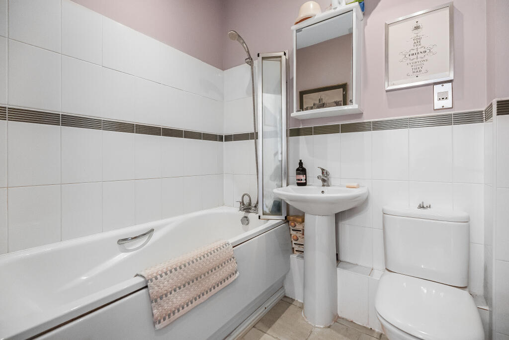 Additional image 15 of Miller Close, Redbourn, AL3