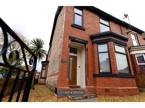 Barton Lane, Manchester M30, Room to rent