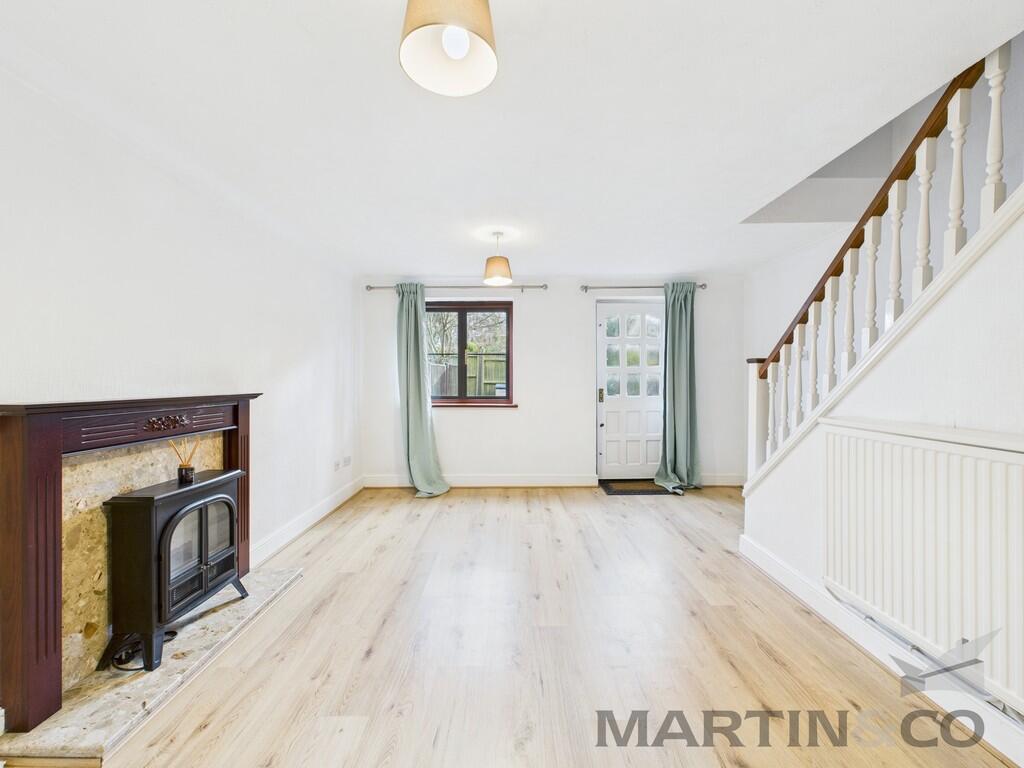 Edmond Beaufort Drive, St Albans photo 5