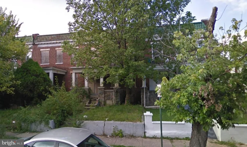 2602 Loyola Southway, Baltimore, MD 21215