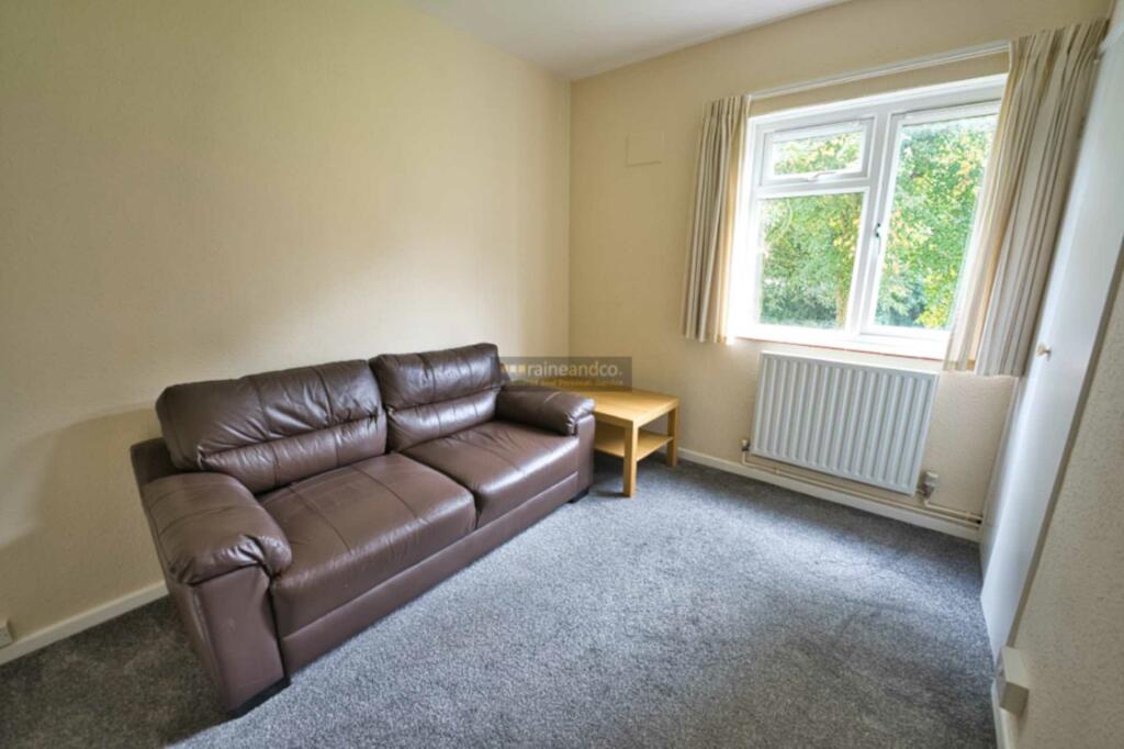 Additional image 5 of Meadow Croft, Hatfield