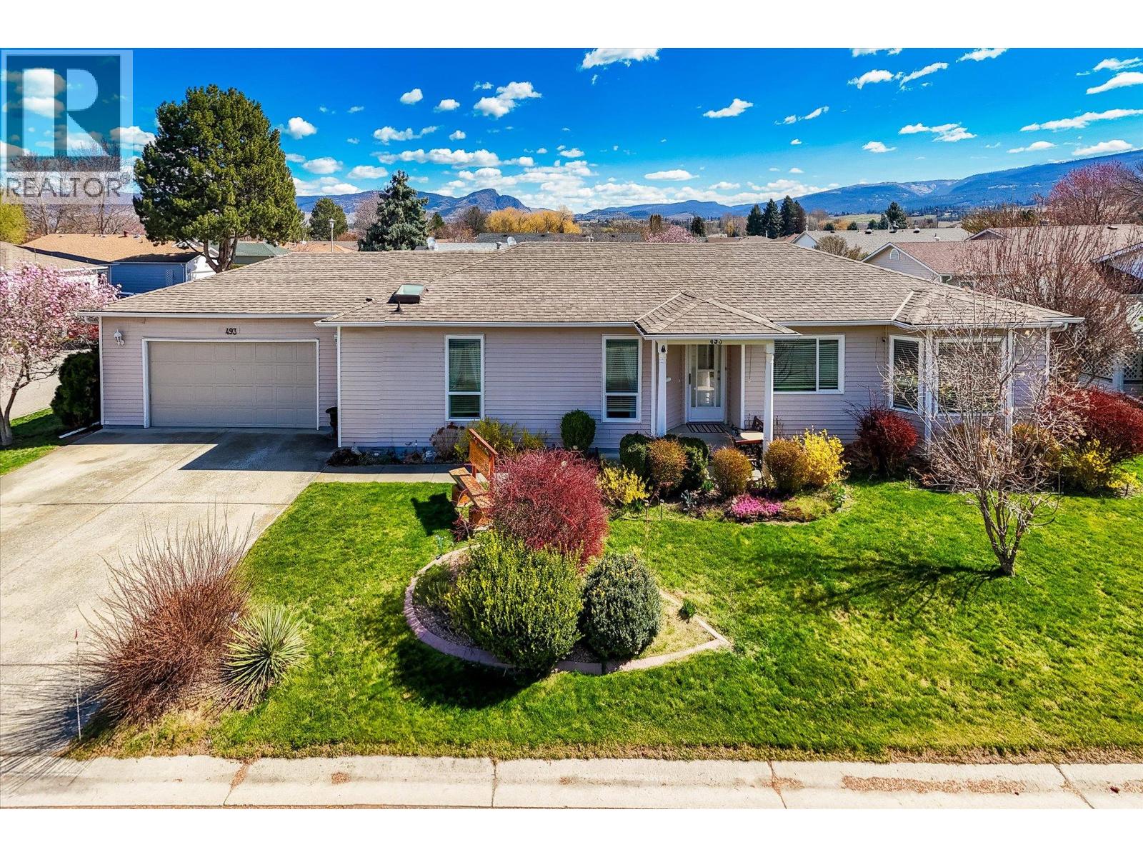 493-1255 Raymer Avenue, Kelowna, BC, V1W3S3