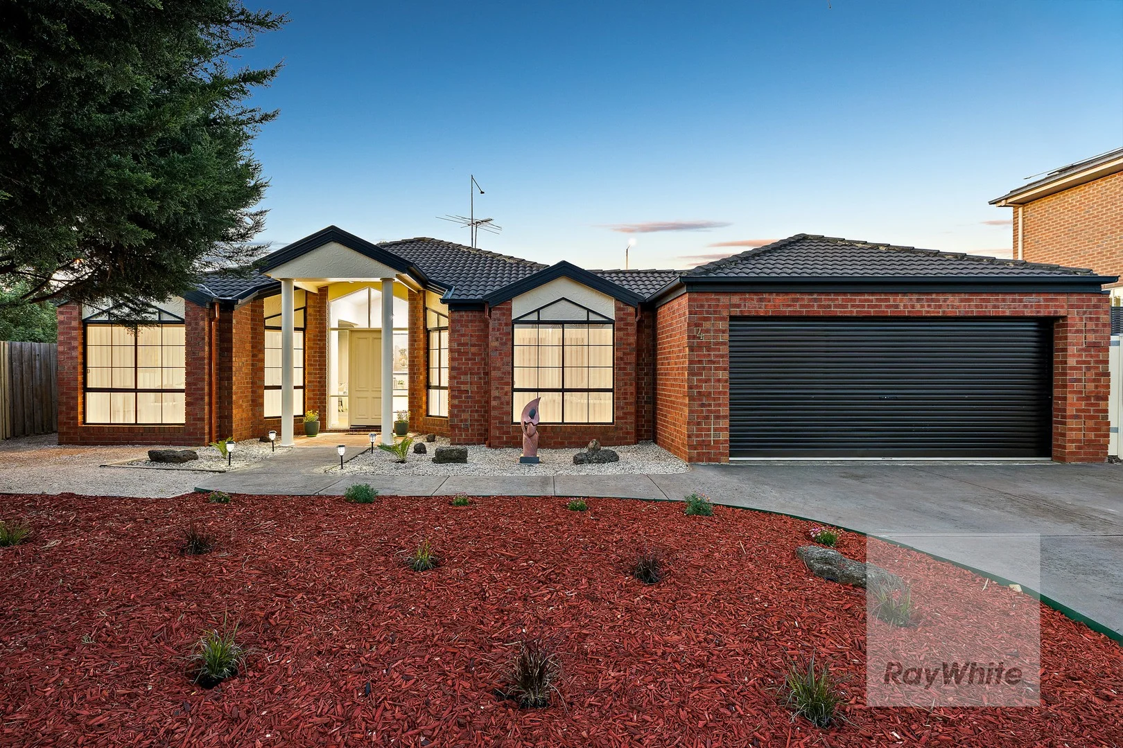 4 Newman Close, Bundoora VIC 3083