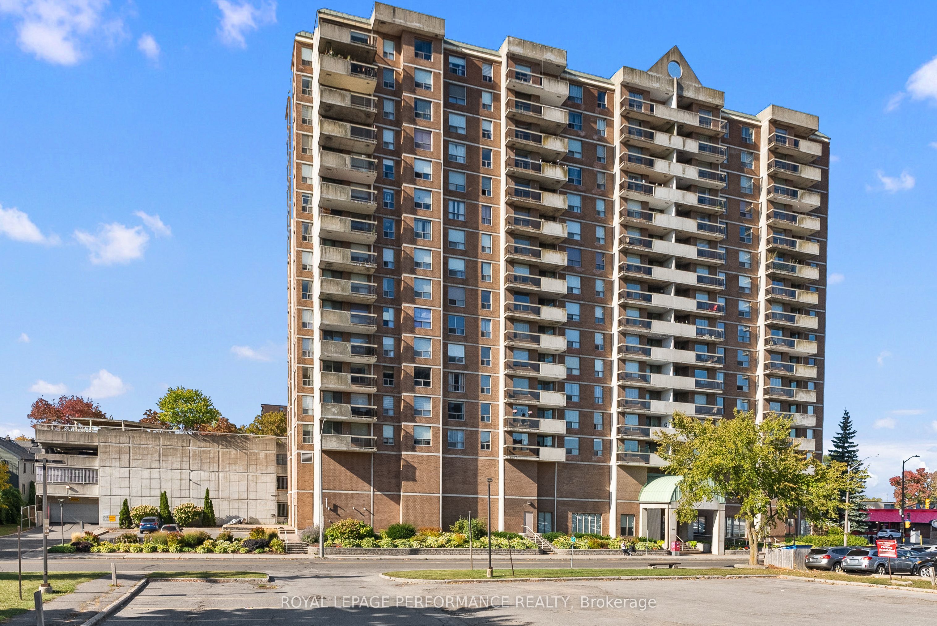 Unit #407-200 Lafontaine Avenue, Ottawa, ON, K1L 8K8