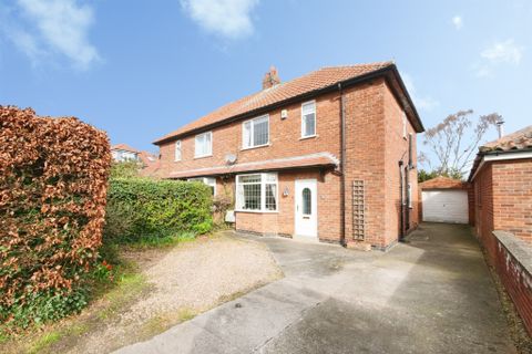 Eastfield Avenue, Haxby, York YO32