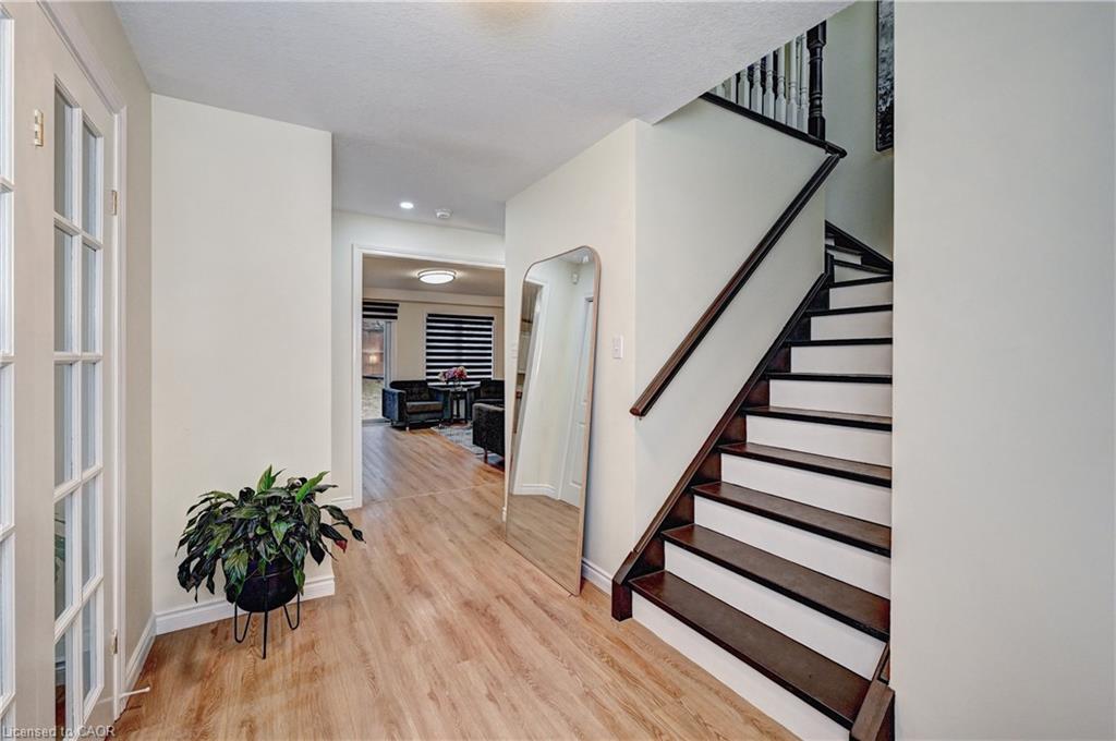Additional image 3 of 519 Yorkshire Drive, Waterloo, ON, N2T 2V1