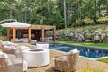 172 Old Rd NW, East Hampton, NY, 11937 photo 2