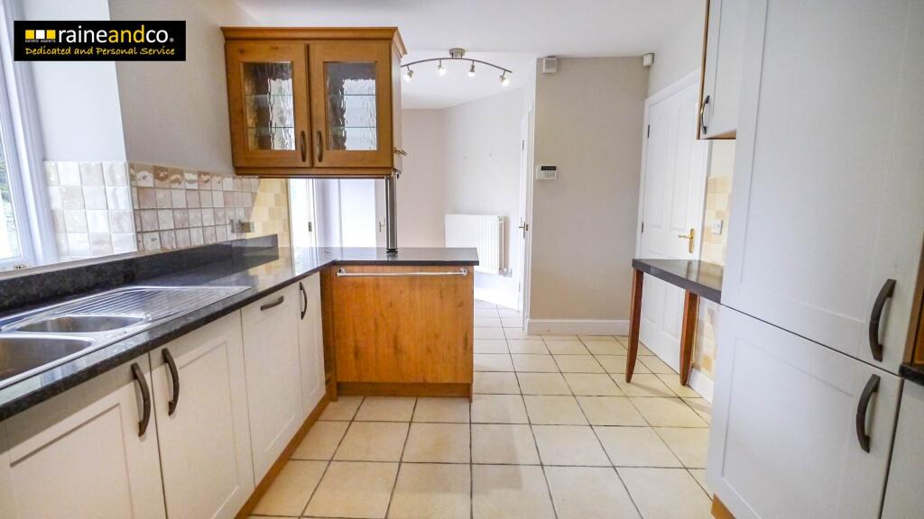 Astwick Manor, Coopers Green Lane, Hatfield photo 5