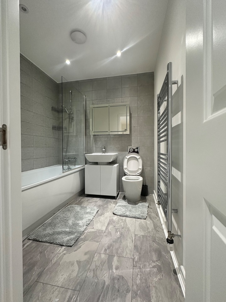 Additional image 10 of 2 Bed Flat, Hunterscraig Drive, G5, N1 7GU