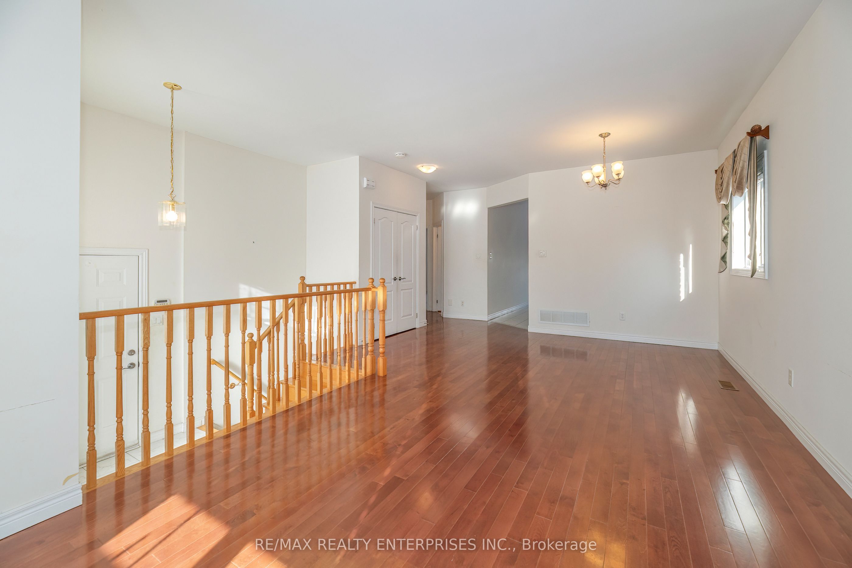 Additional image 6 of 802 Coldstream Drive, Oshawa, ON, L1K 2Z3