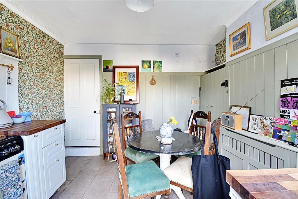 Additional image 14 of 2 bed end terrace house for saleMead Lane, Hertford SG13