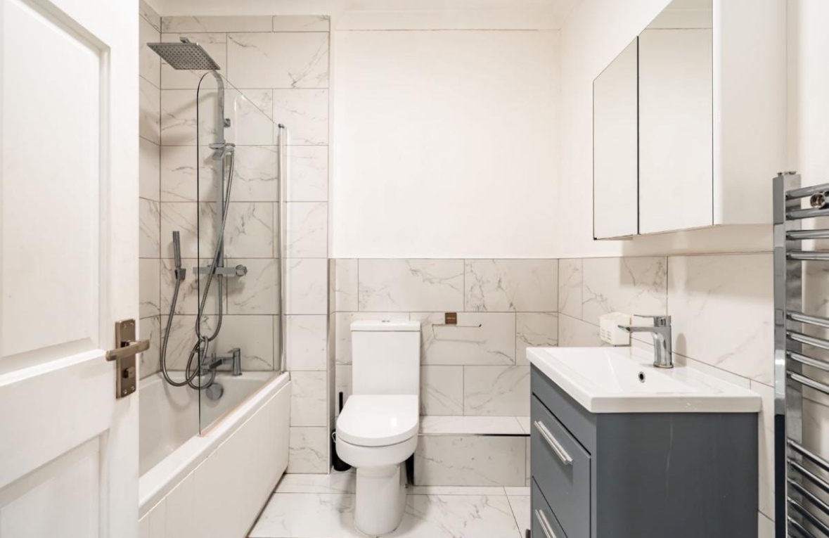1 Bed Flat, Morningside Gardens, EH10, N1 7GU photo 2