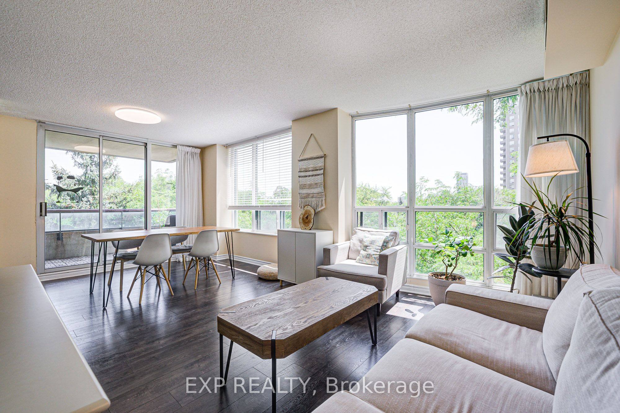 605-238 Doris Avenue, Toronto, ON, M2N 6W1