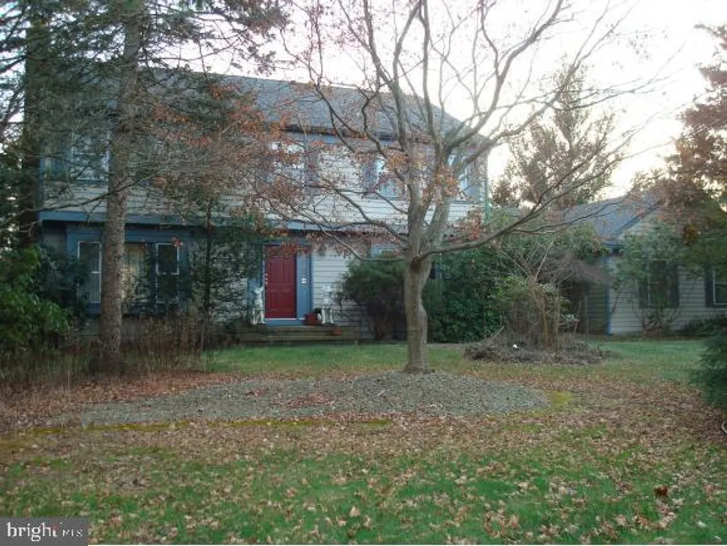 183 Lamdan Ln Lane, Toms River, NJ 08753