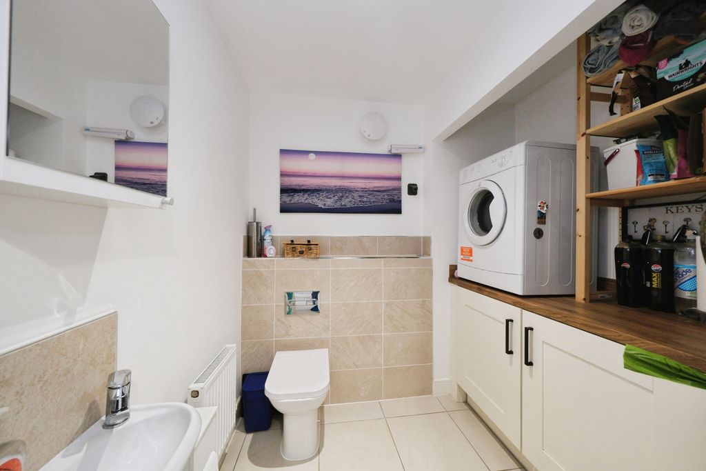 Additional image 6 of 4 bed detached house for saleBaitway Drive, Ripley DE5