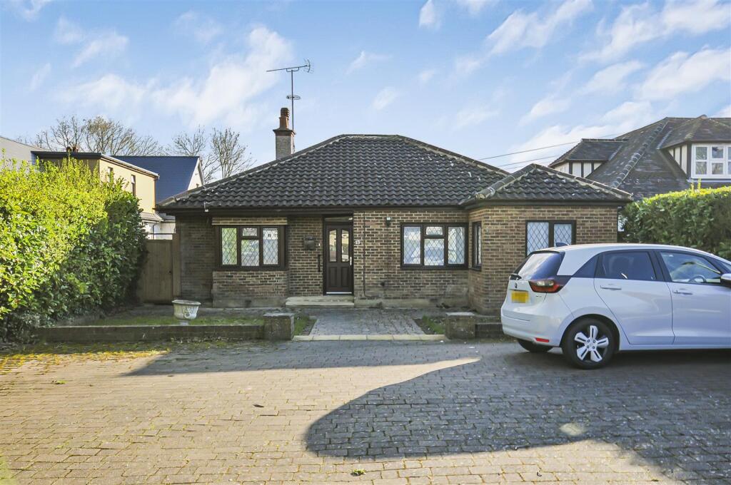 South Riding, Bricket Wood, St. Albans