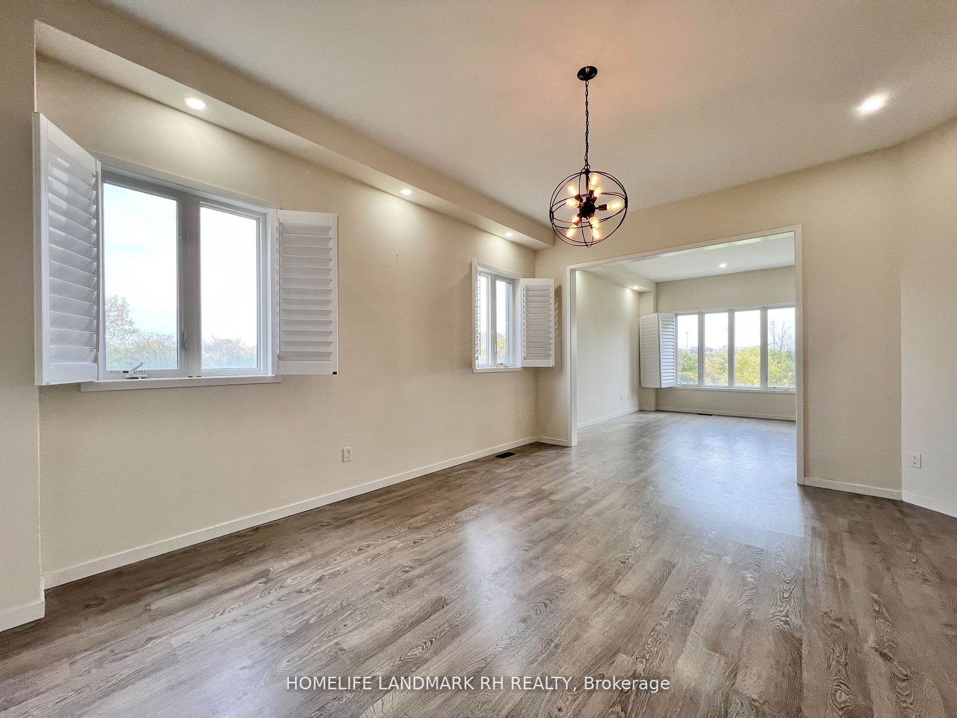 Additional image 3 of 28 Elyse Court, Aurora, ON, L4G 2C9