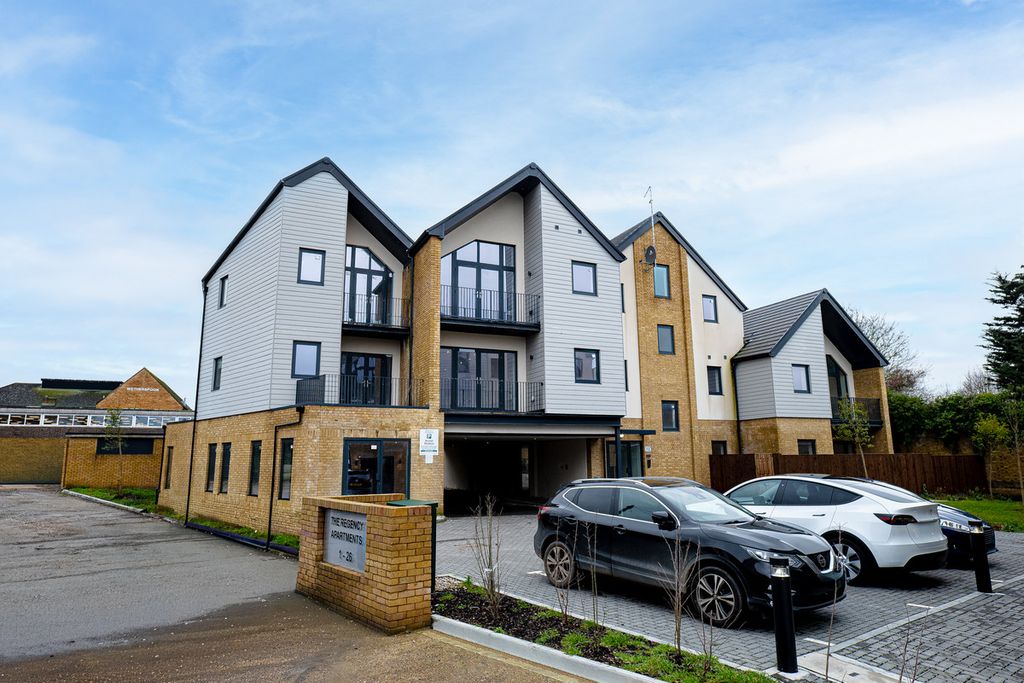 1 bed flat for saleHigh Street, Rayleigh SS6