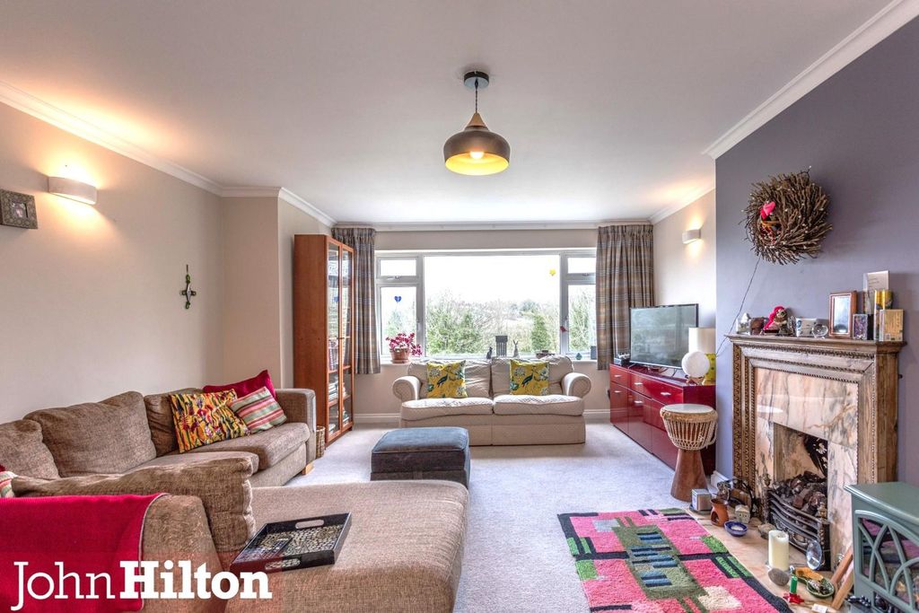 Additional image 8 of 3 bed semi-detached house for saleJevington Drive, Brighton BN2