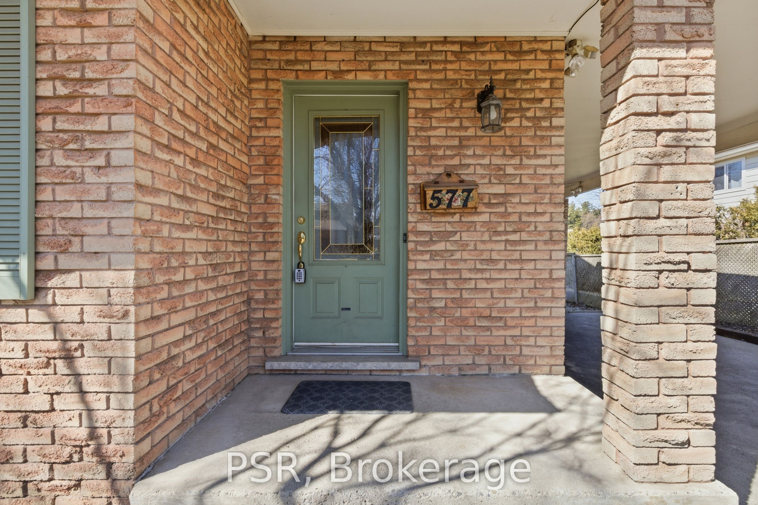 Additional image 4 of 577 Tuscarora Drive, Hamilton, ON, L9G 3N9