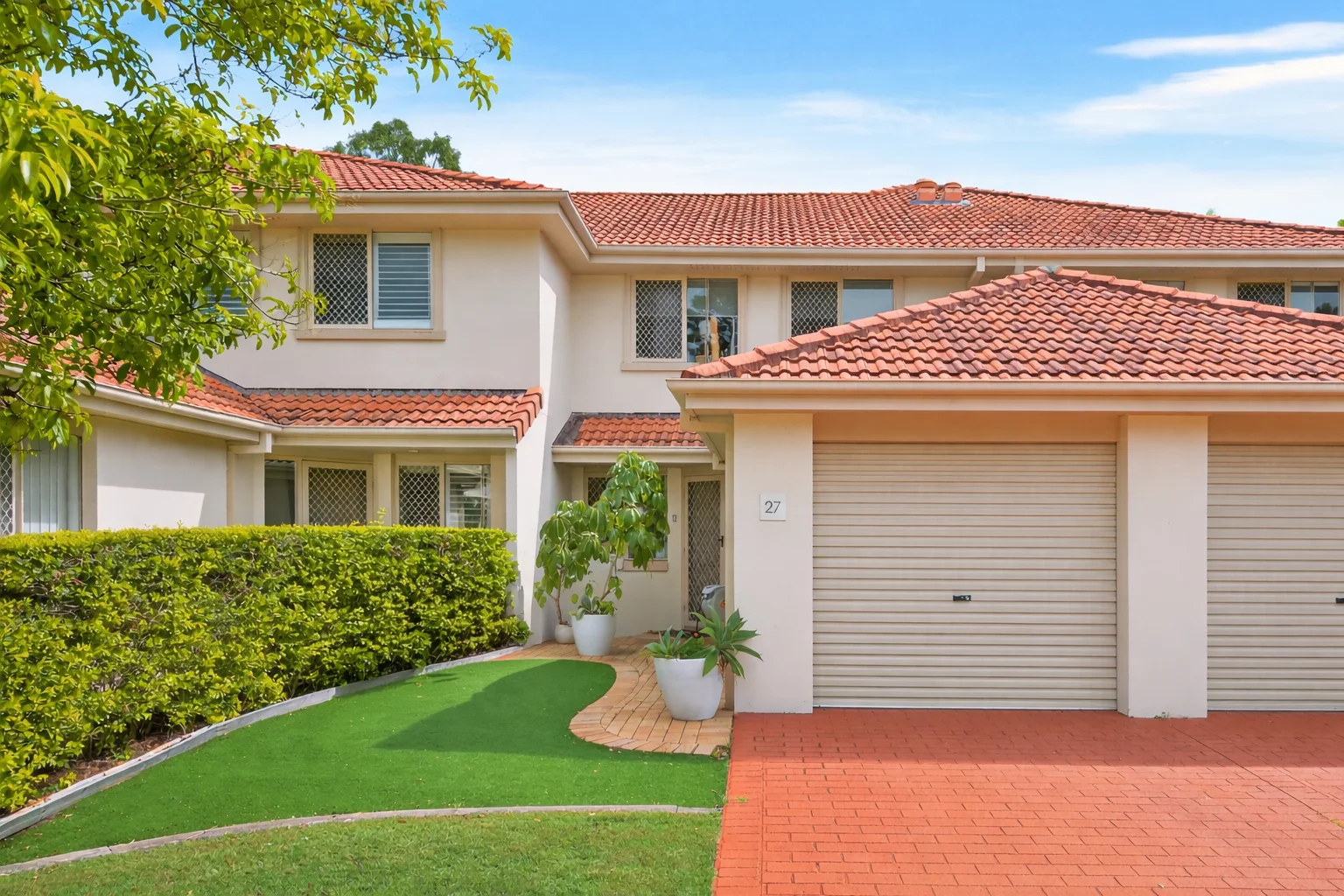 27/5 Bronberg Court, Southport QLD 4215