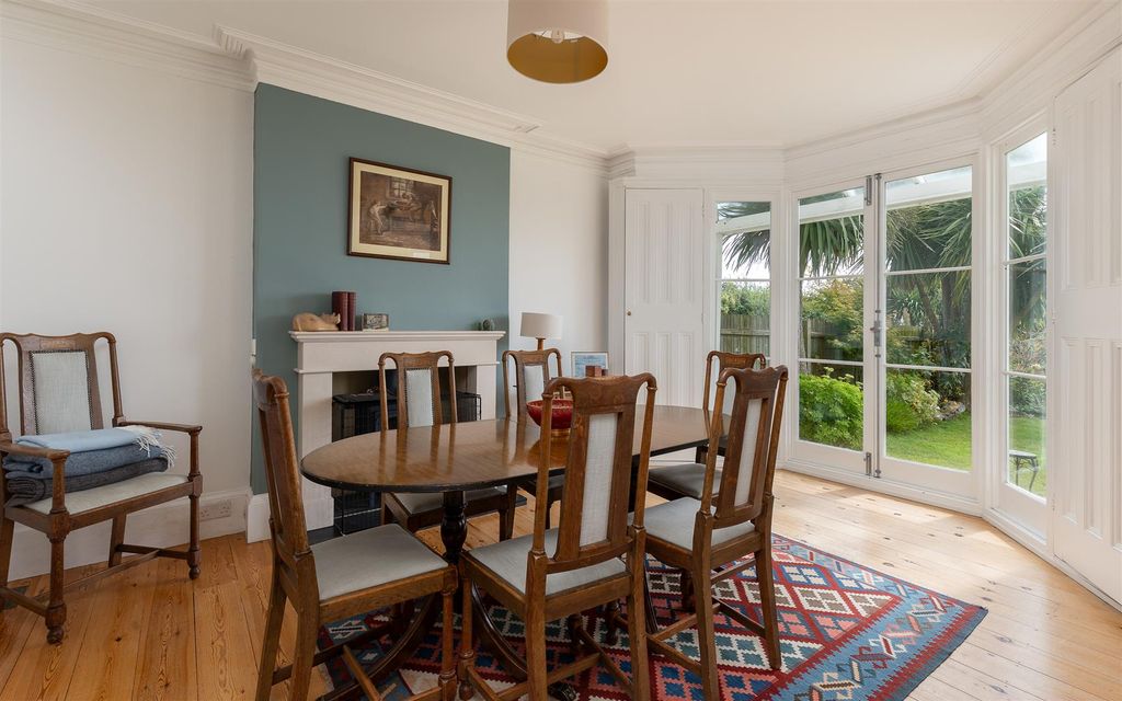 Additional image 10 of 4 bed property for saleBonchurch, Isle Of Wight PO38