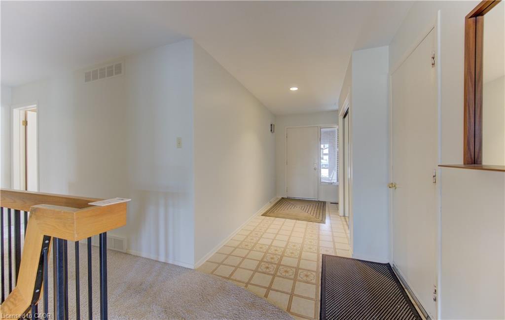 Additional image 6 of 156 Candlewood Crescent, Waterloo, ON, N2L 5T4