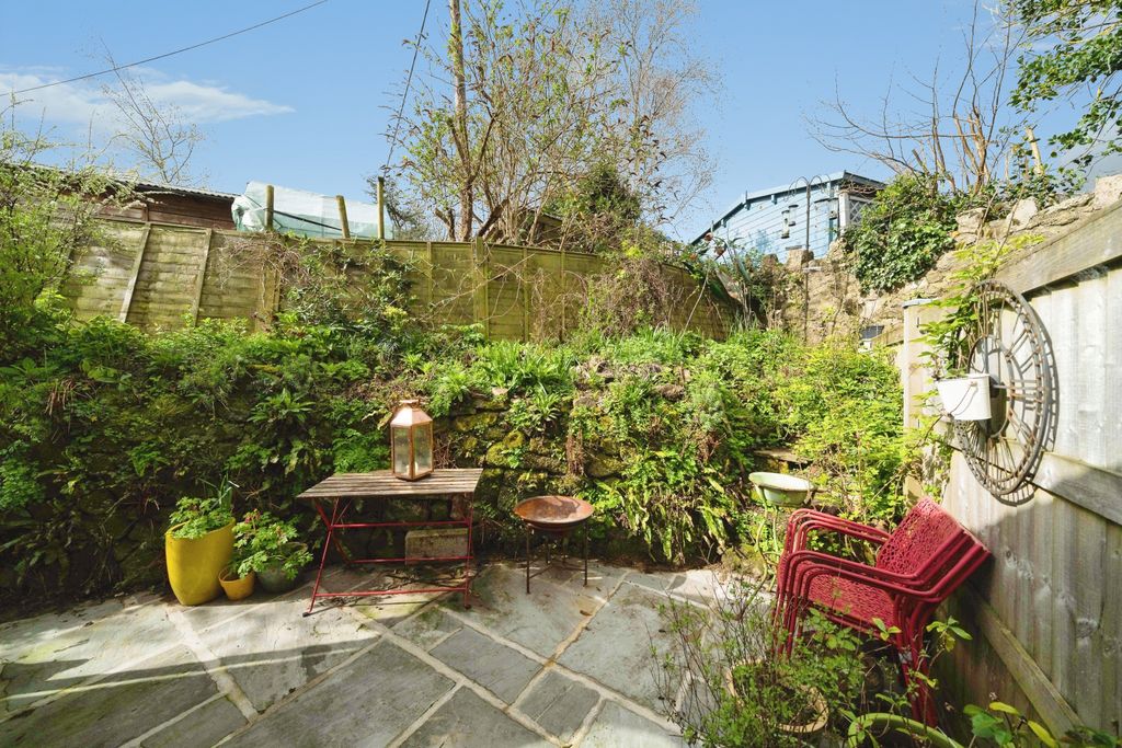 Additional image 17 of 2 bed semi-detached house for saleBretteville Close, Newton Abbot TQ13