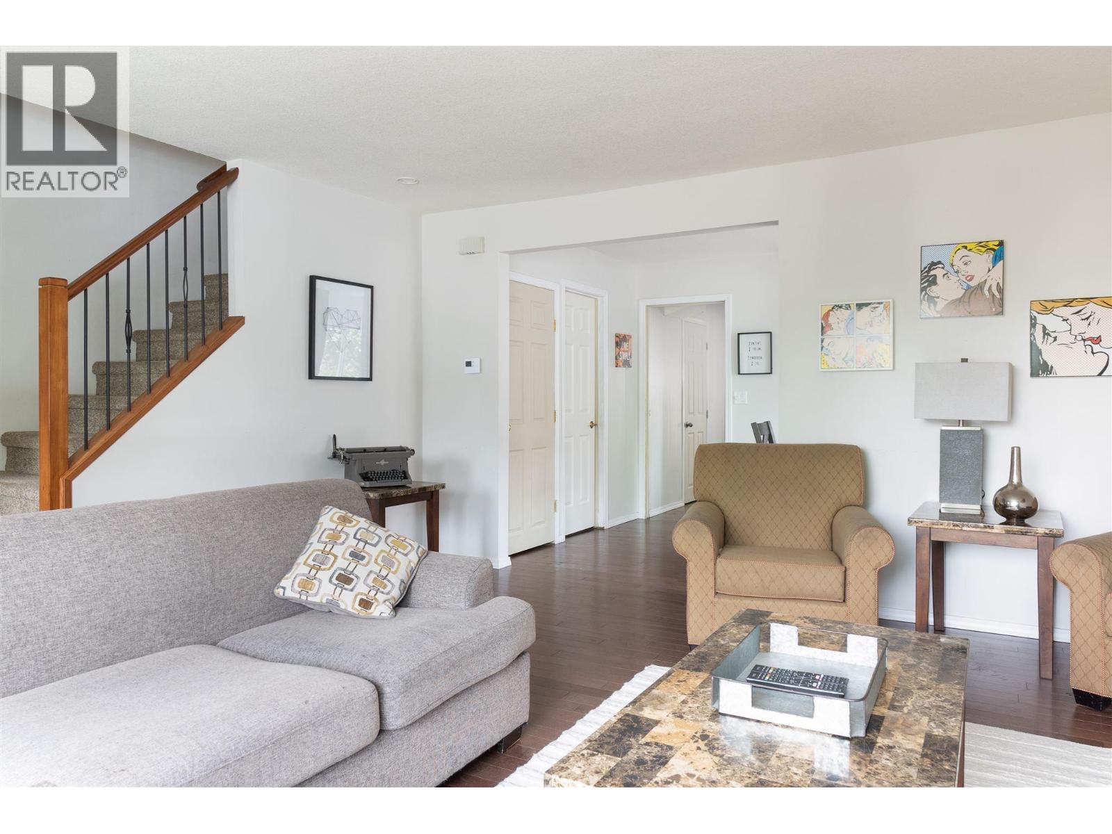 792 Dehart Avenue, Kelowna, BC, V1Y6A1 photo 4